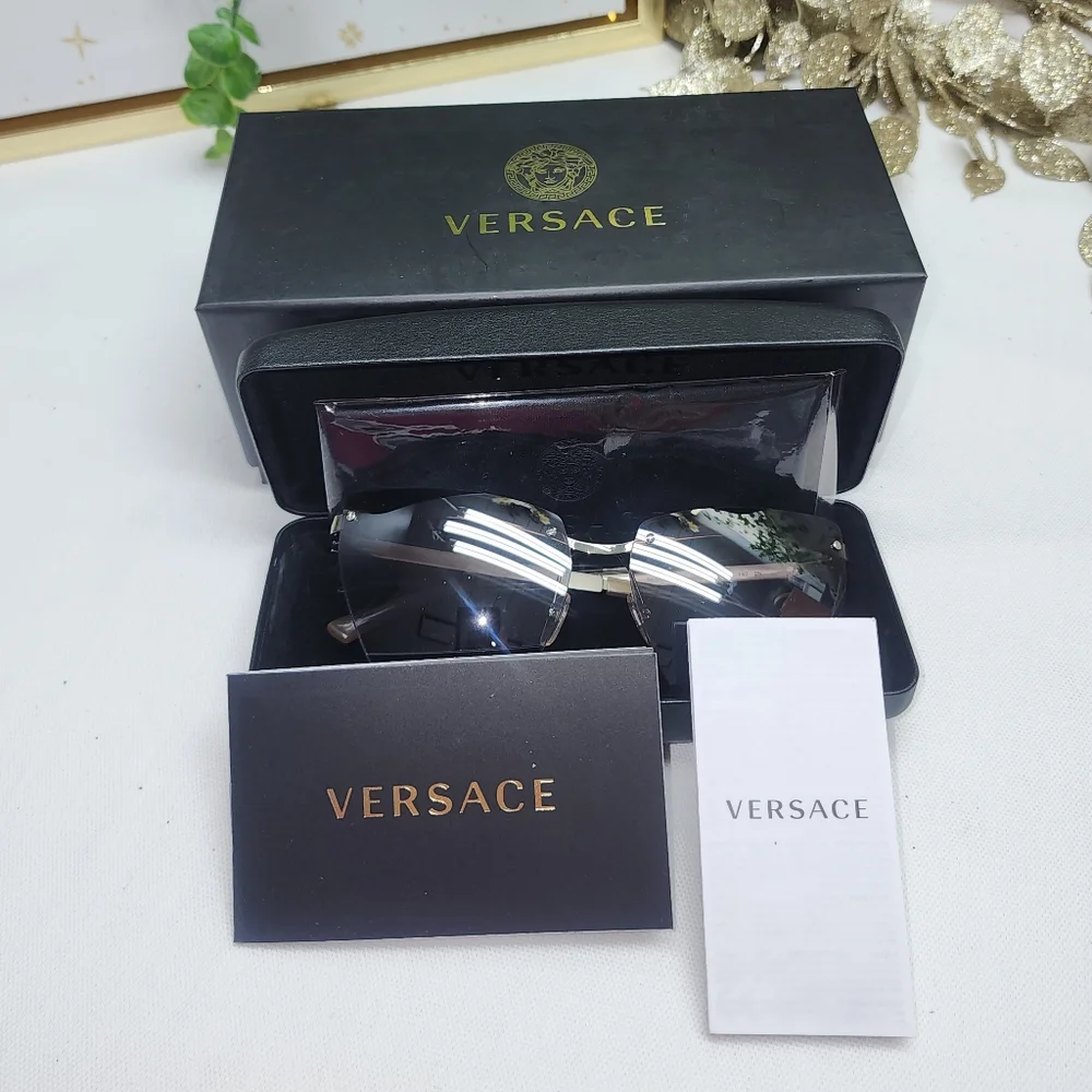 Versace nwot 2190